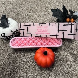 Mary Kay Brush Organizer